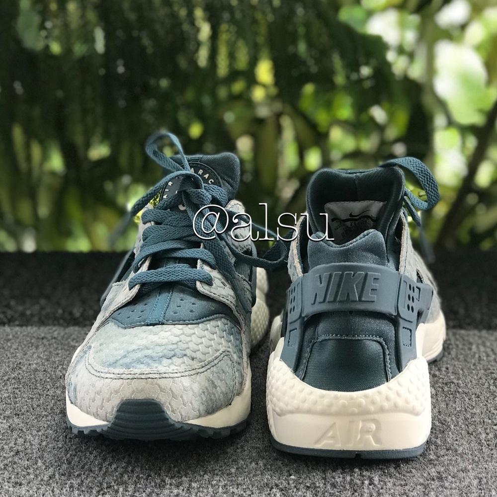 NWT Nike Rare Air Huarache PRM Ocean Fog WMNS - Picture 4 of 8